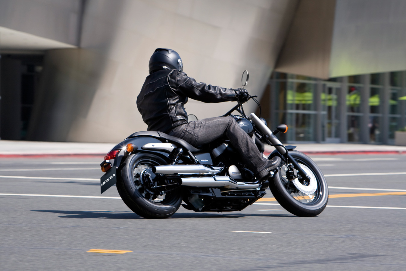Honda vt 750 shadow black spirit precio #4