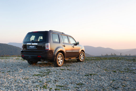 Honda Pilot вид сзади